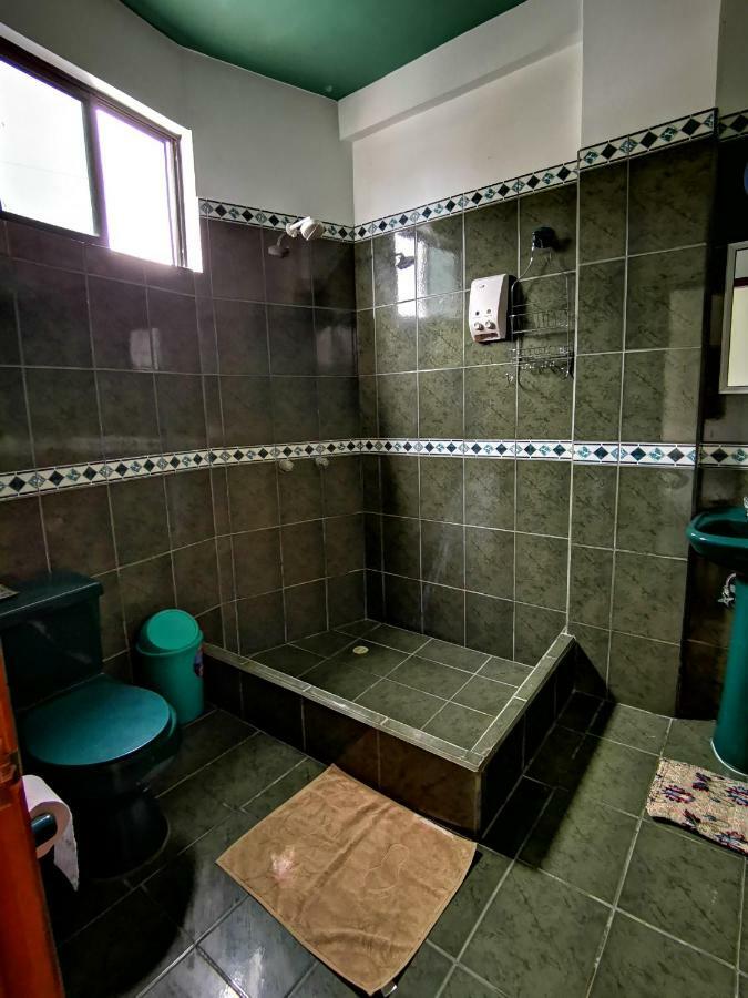 Hostal La Isla Del Descanso 푸에르토빌라밀 외부 사진